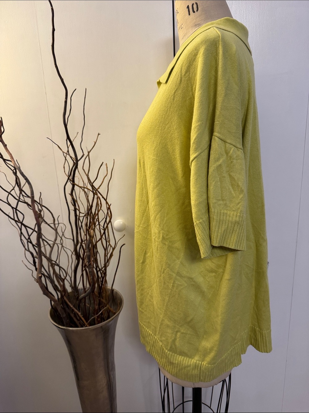 Relaxed Collared V-Neck Short Sleeve Top in Lime Green - Picture 3 of 6